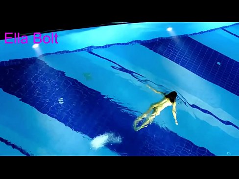 ❤️ Non podo deixar de mirar, unha moza loira que é sorprendida nadando espida na piscina do resort ELLA BOLT ❤️❌ Putas en % gl.mathem-1-class.ru % ❌️❤
